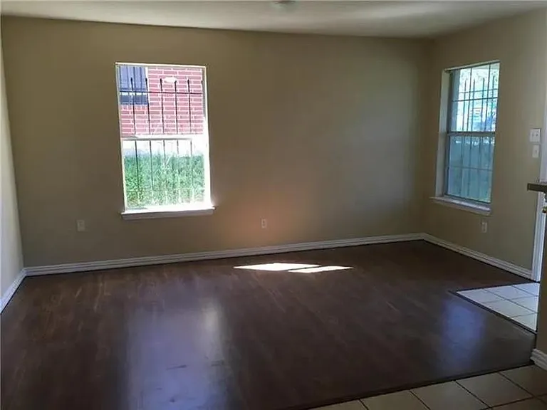 1506 E Mulkey St — Photo 5