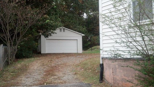 2nd image of 421 Clearview Dr