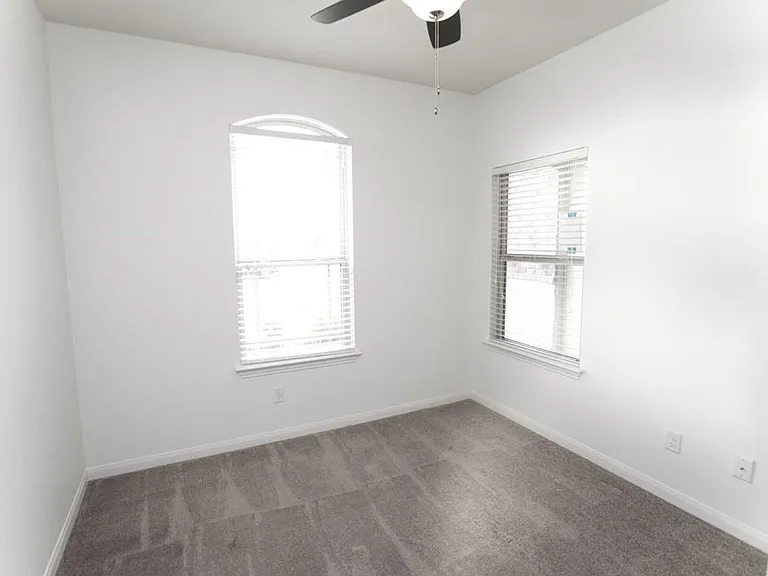 361 Shale Cir — Photo 15