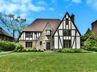 3002 Manchester Rd, Shaker Heights, OH 44122