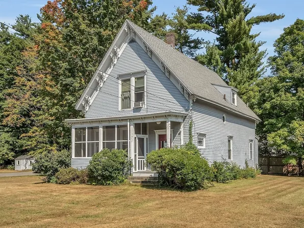 124 Old Common Rd, Lancaster, MA 01523