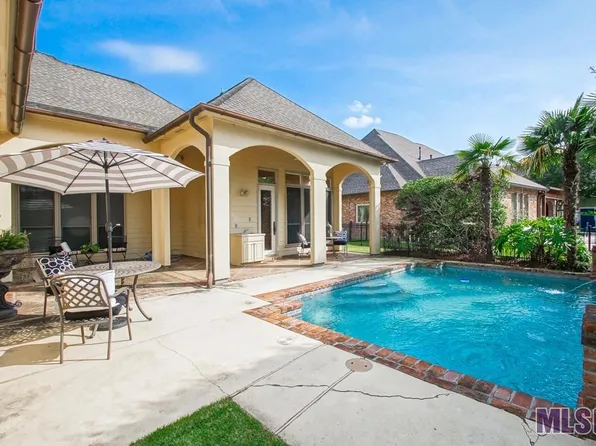 40171 Pelican Point Pkwy, Gonzales, LA 70737