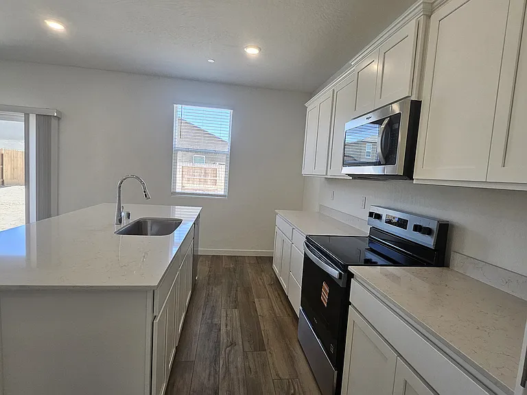 4730 Sami Jo Dr — Photo 10