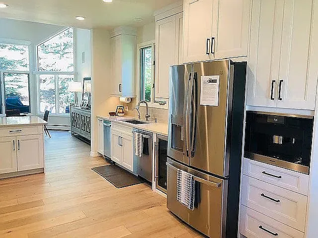 357 Windermere Cir — Photo 9