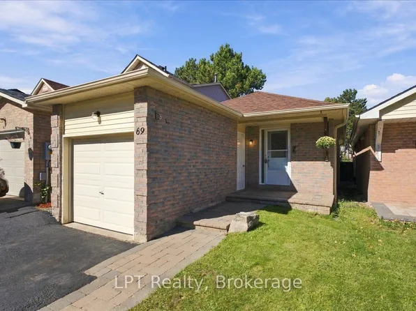 69 Scarfair Ptwy, Toronto, ON M1B 4G2
