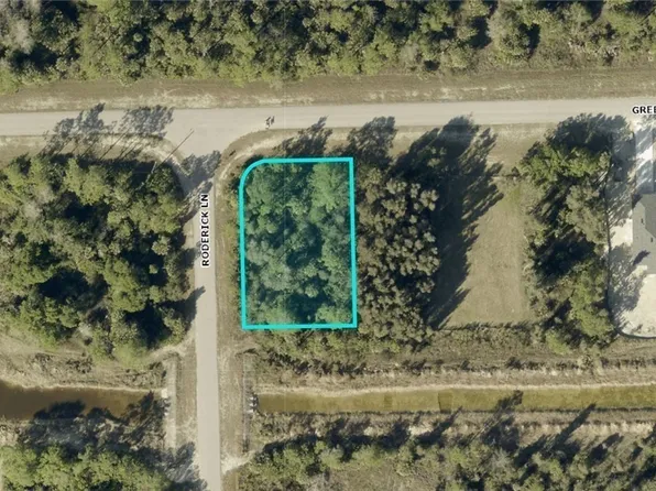 513 Greenbriar Blvd, Lehigh Acres, FL 33972