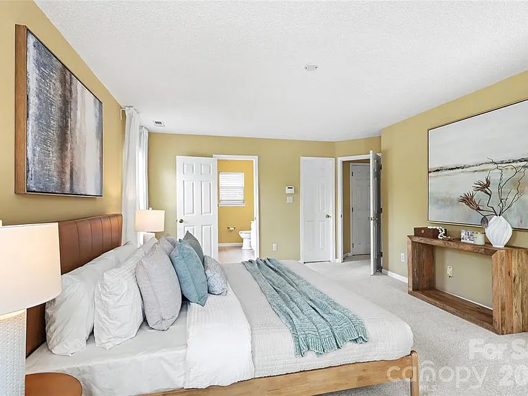 14802 Bergerac Ct — Photo 8