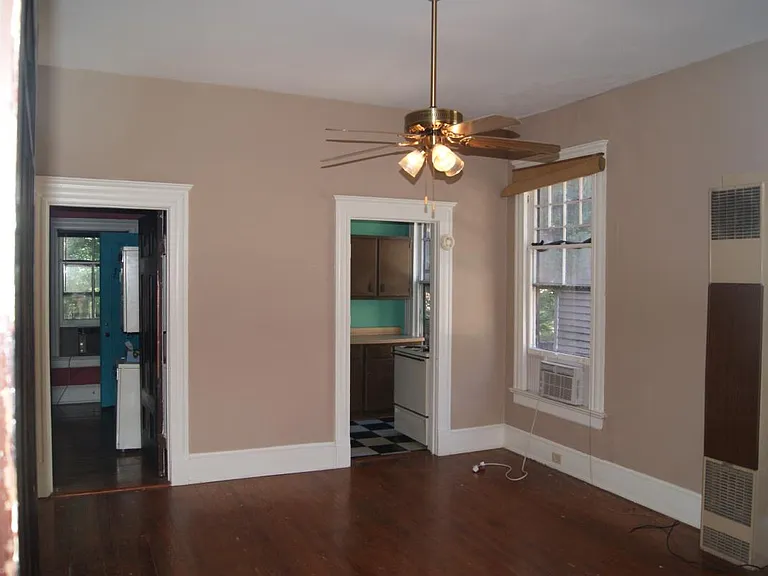801 Glenwood Ave — Photo 7