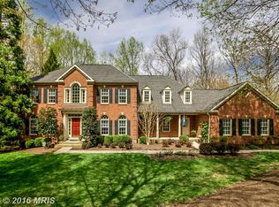 18 Mansel Dr, Reisterstown, MD 21136