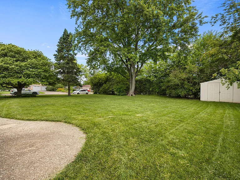 5824 N Imperial Dr — Photo 41