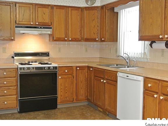 5th image of 711 Daly Dr