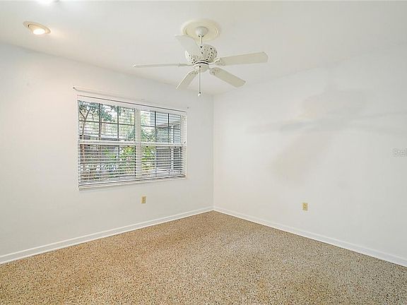 2nd image of 1413 Park Dr