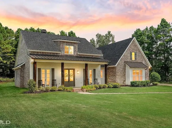 104 Kimball Ct, Benton, LA 71006