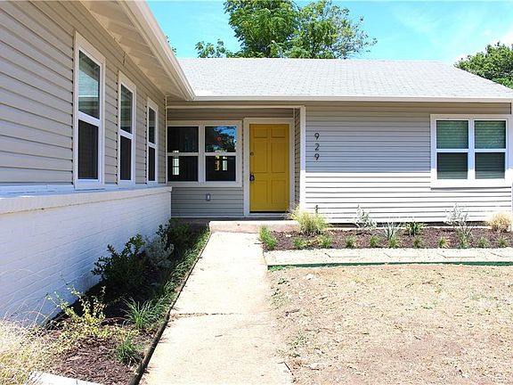 2nd image of 929 Hoke Smith Dr