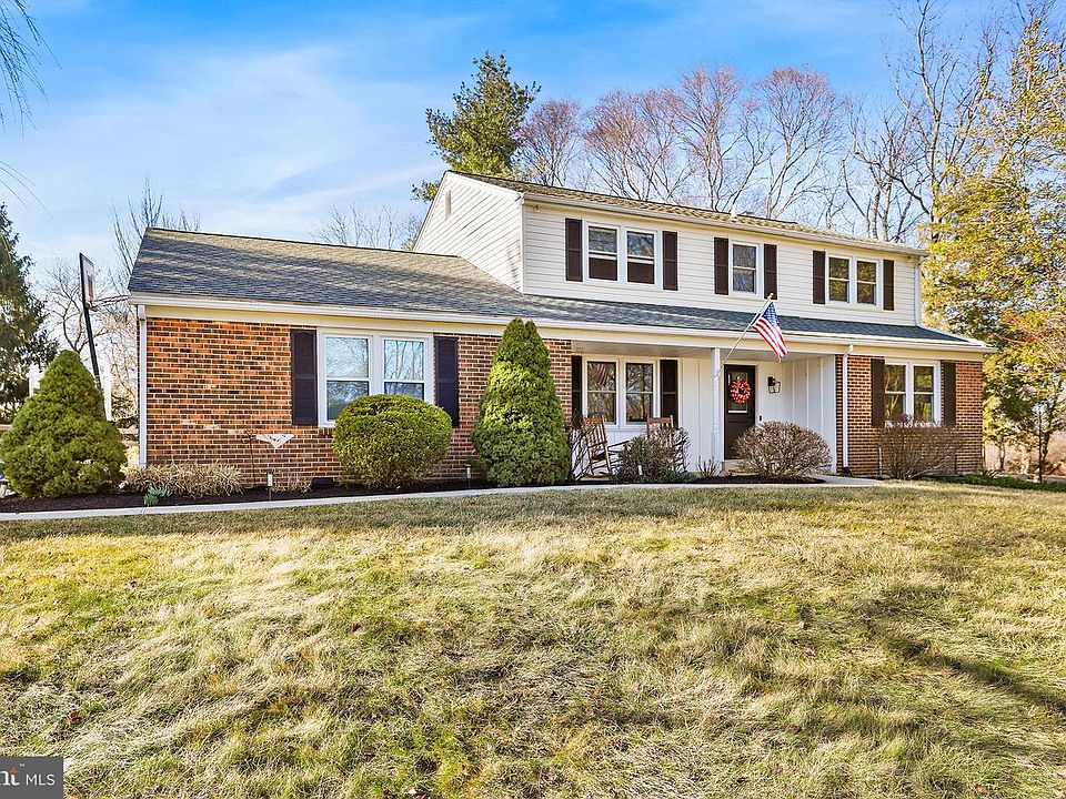 1st image of 91 Saint Johns Dr