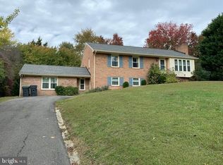 23 Ridgemore Cir, Fredericksburg, VA 22405