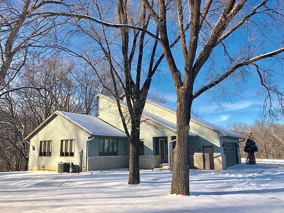 2nd image of 41958 Marys Hillview Dr