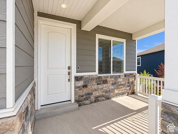4th image of 7405 N Evans Ranch Dr