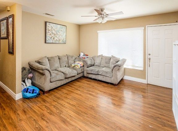 5th image of 4037 David Dr