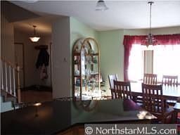 4th image of 731 Garden Pl