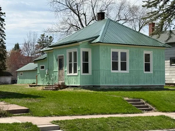 613 Vaughn Ave, Ashland, WI 54806