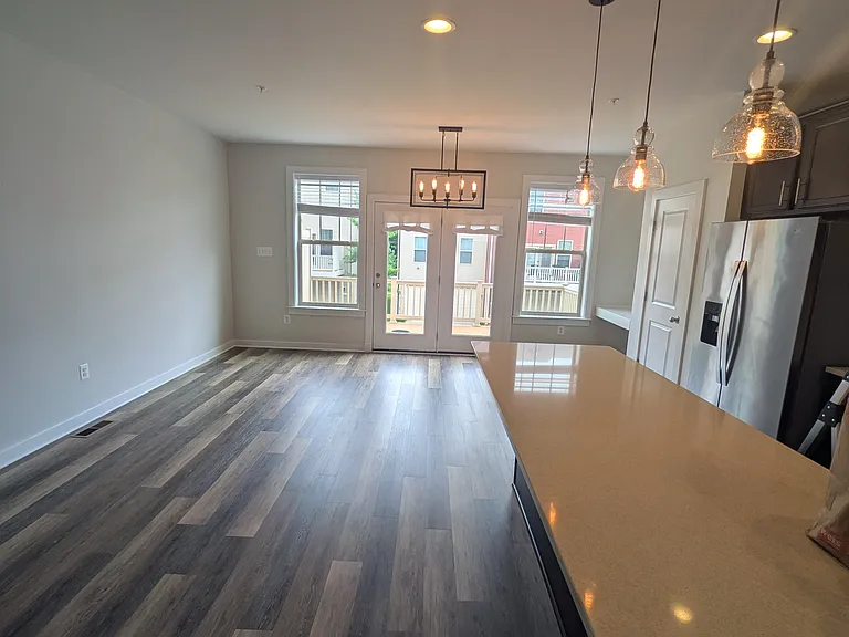 1121 Lawler Dr — Photo 12