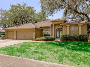 1021 Wideview Ave, Tarpon Springs, FL 34689