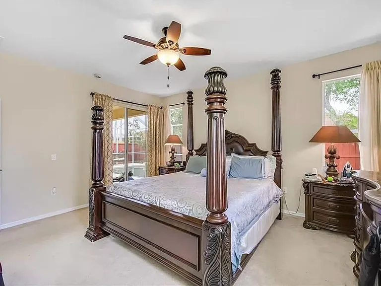19151 Dove Creek Dr — Photo 18