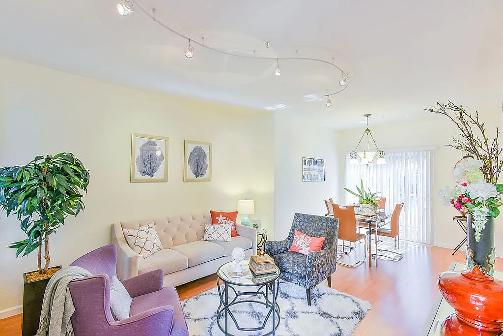 591 Marble Arch Ave photo 1