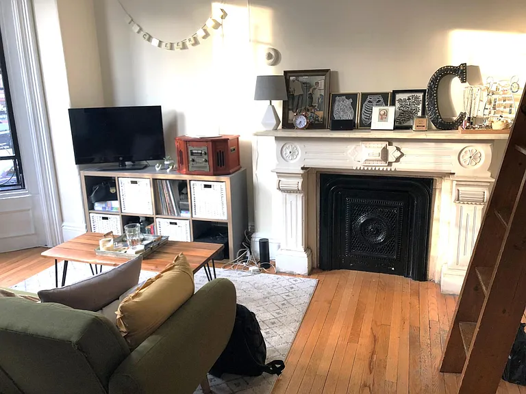 556 Columbus Ave #1 — Photo 3