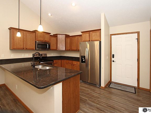 4th image of 3511 N 89th St