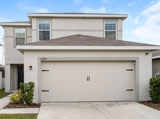 11921 Grand Kempston Dr, Gibsonton, FL 33534