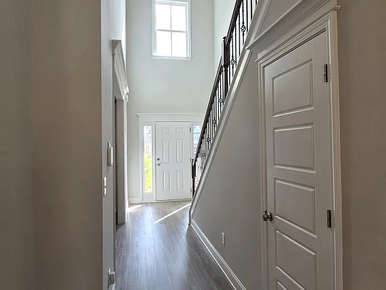 631 Garland Trl — Photo 7