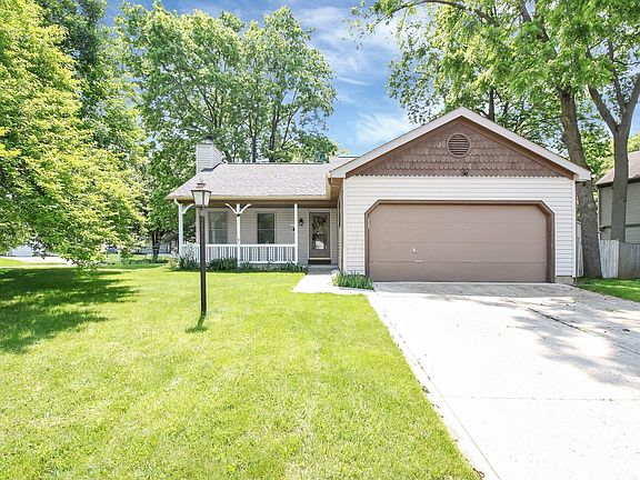 2nd image of 3199 Curtis Knoll Dr