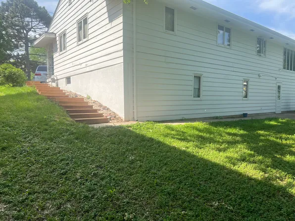 8724 Minnetonka Blvd, Saint Louis Park, MN 55426