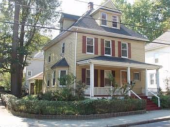 2nd image of 68 Charlesbank Rd
