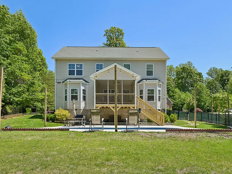 3924 Fox Grove Trl — Photo 52