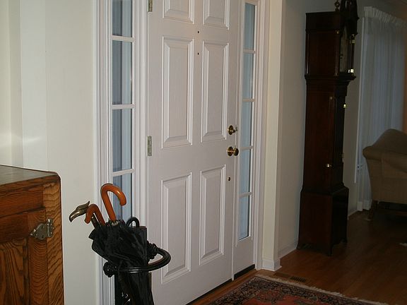 3rd image of 3802 Crossbeam Ln