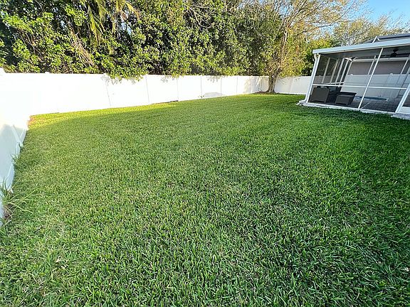 5th image of 5027 25th St E