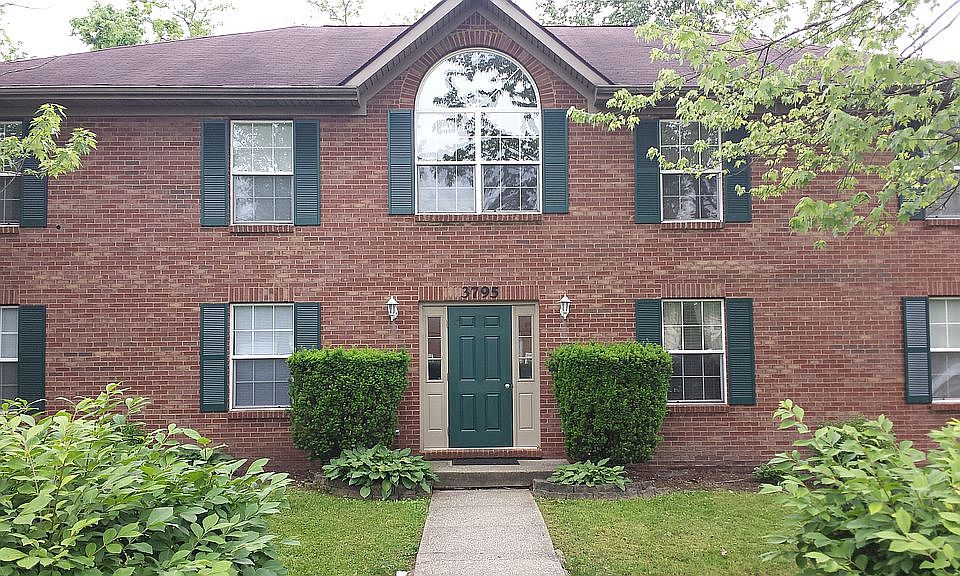 1st image of 3795 Camelot Dr