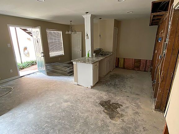 4th image of 3110 Edenborn Ave APT 304