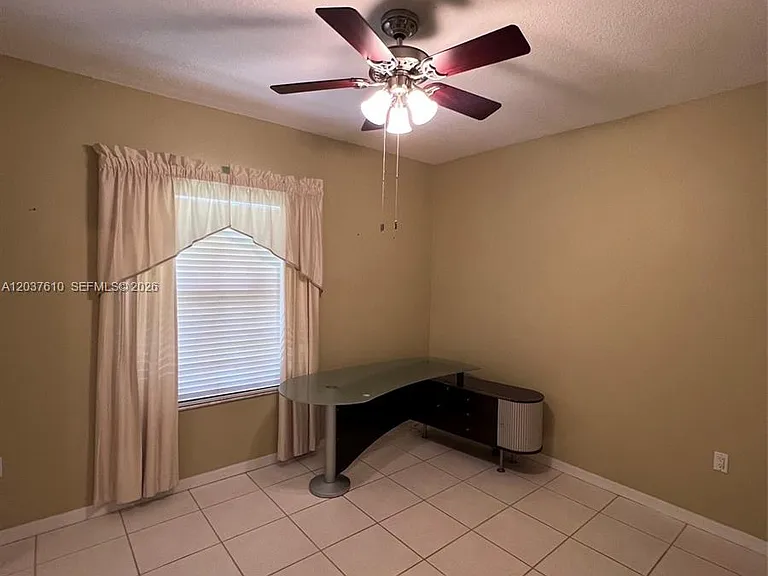10155 SW 159th Ct — Photo 9