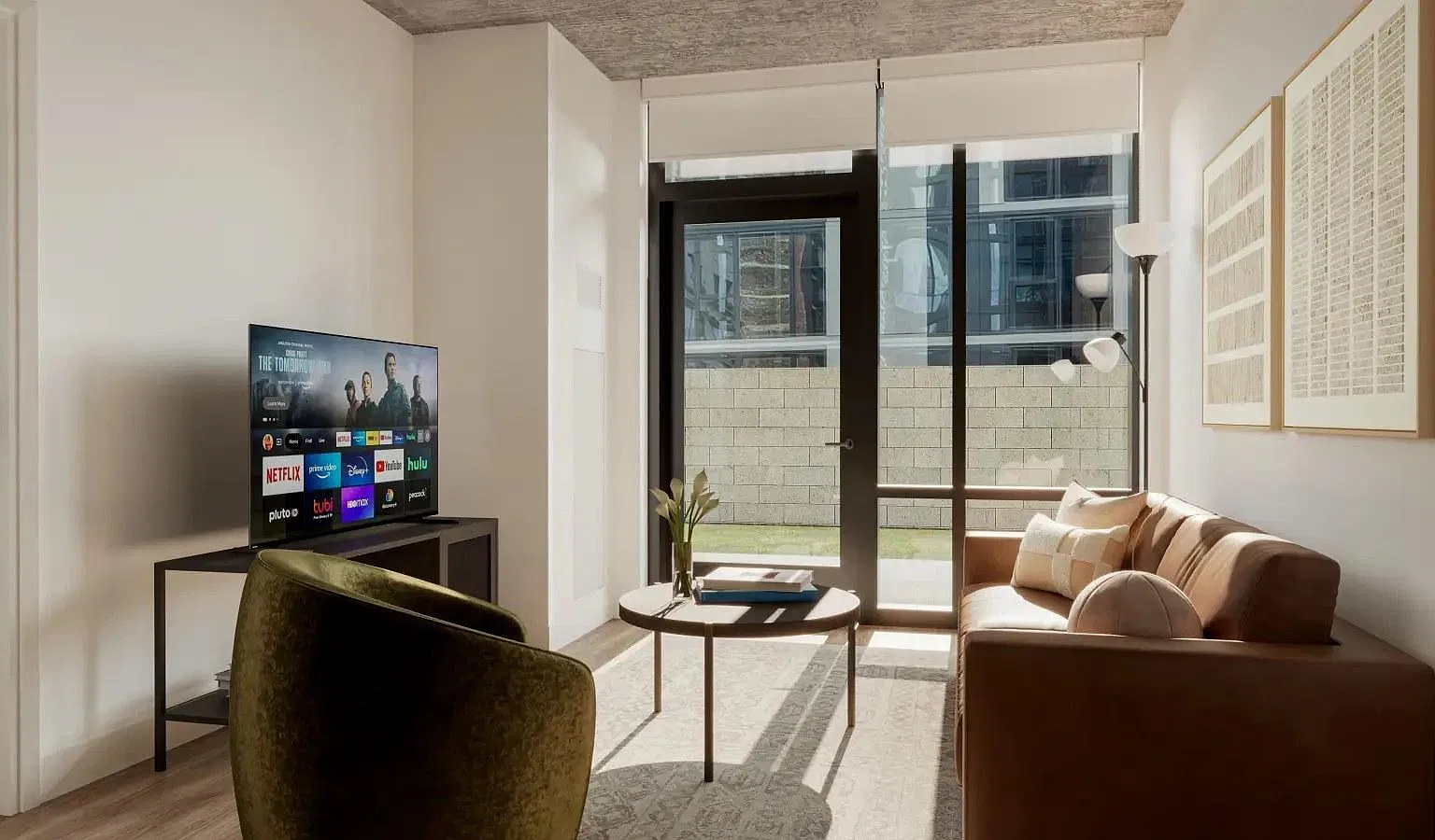 Studio, 578 sqft, $2,599 — Photo 3