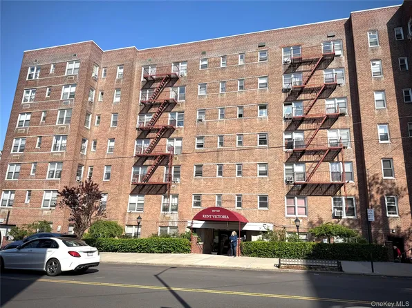 9002 63RD Drive #5C, Rego Park, NY 11374