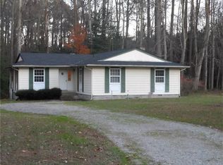 15107 Loving Union Rd, Disputanta, VA 23842