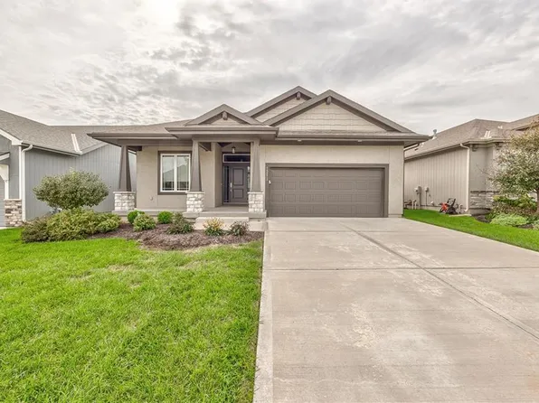 15273 W 173rd St, Olathe, KS 66062