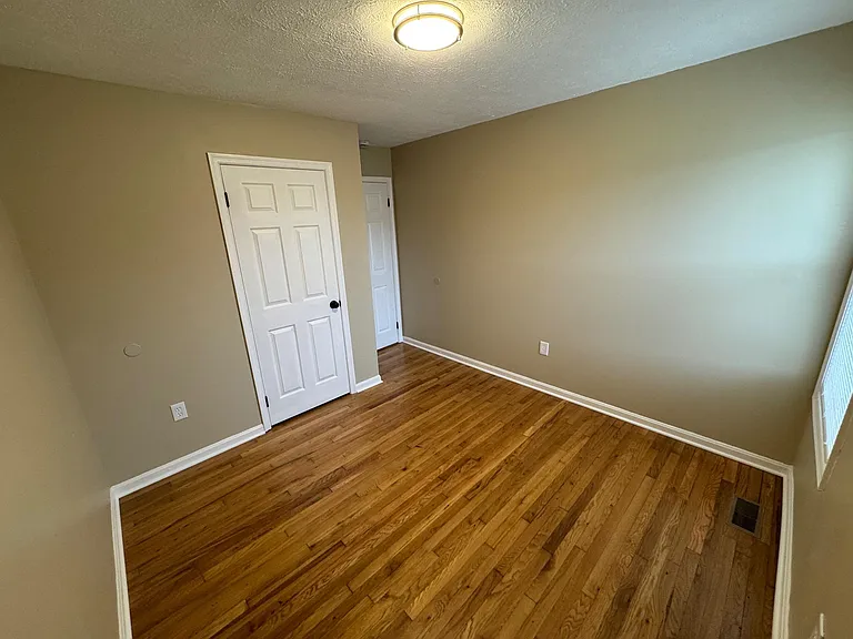 127 Longstreet Ave — Photo 12