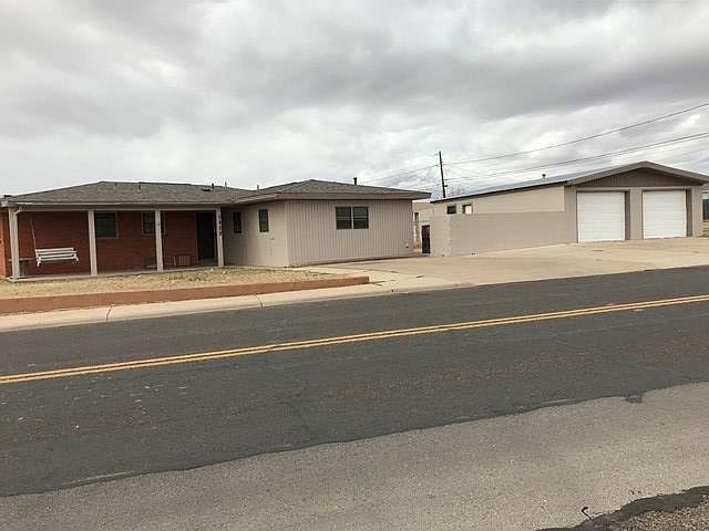 1st image of 3211 Bellaire Dr