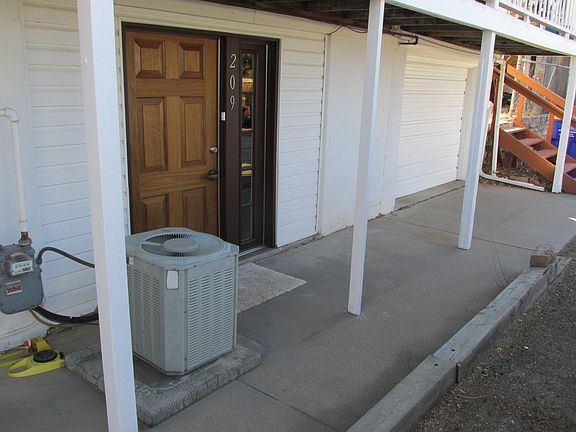 Walk out entrance from alley.