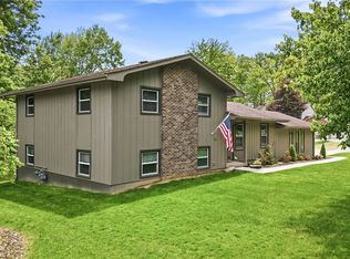 485 Grandview Ave, Hubbard, OH 44425